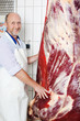 schlachter bei der arbeit