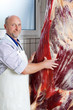 schlachter bei der arbeit
