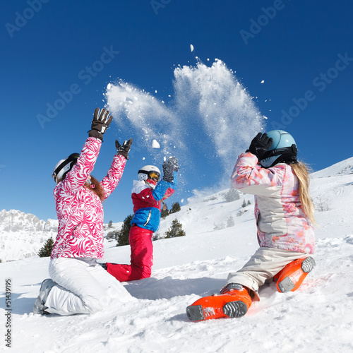 Photo: Bataille de boules de neige Bataille de boules de neige