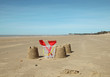 château de sable à la plage