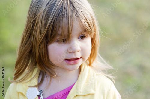 Photo: Little girl - Kleines Mädchen Little girl - Kleines Mädchen