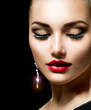 Beauty Woman with Perfect Make up