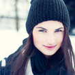 Foto: portrait of a cute girl in a hat portrait of a cute girl in a hat