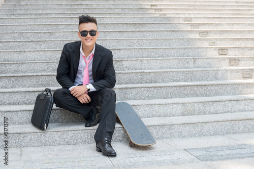 Photo: Manager with skateboard Manager with skateboard