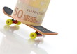 Skateboard und 50 Euro
