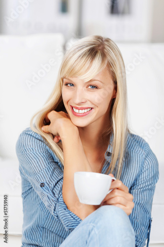 Photo: entspannung bei einer tasse kaffee entspannung bei einer tasse kaffee