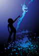 Silhouette d'une femme habillée en disco - effets de lumière