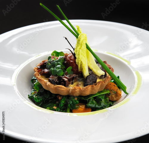 Photo: Wild mushroom tartlet with vegetable salad Wild mushroom tartlet with vegetable salad