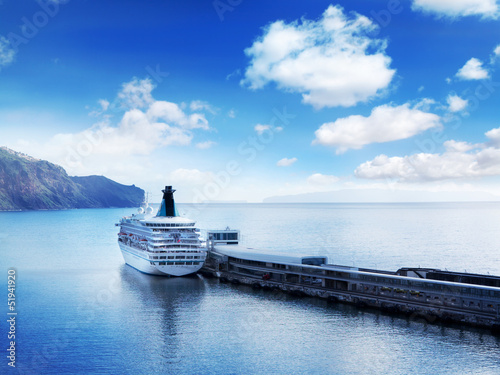 Photo: cruise ship cruise ship