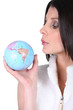 Foto: Woman with globe Woman with globe