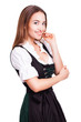 attraktive junge Frau im Dirndl