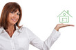 Donna con la casa sul palmo della mano