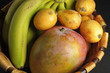 Frutas en la cesta