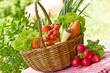 Foto: Full basket of fresh vegetables Full basket of fresh vegetables