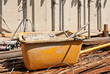 Mörtelkasten - Mörtelkübel - für Kran auf einer Baustelle