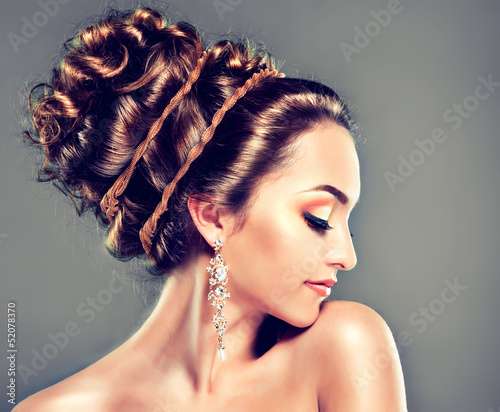 Photo: Model with Coral makeup and Greek Hairstyles Model with Coral makeup and Greek Hairstyles