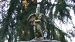 Statua con fontana