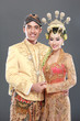traditional java wedding couple