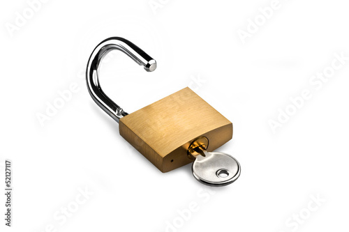 Photo: Lucchetto aperto con successo e sicurezza da chiave Lucchetto aperto con successo e sicurezza da chiave