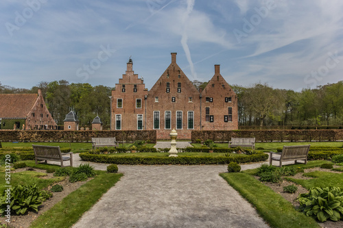 Photo: Side view of the old dutch mansion Menkemaborg Side view of the old dutch mansion Menkemaborg