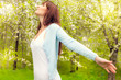 Foto: carefree female carefree female