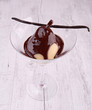Photo : pear with chocolate sauce pear with chocolate sauce