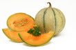 melon entier demi et  deux parts fond blanc 2