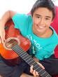 Foto: junge mit gitarre junge mit gitarre
