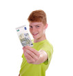 Photo: Junge zeigt neuen 5 Euro Schein Junge zeigt neuen 5 Euro Schein