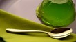 Postre de gelatina sabor manzana