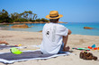 L'homme sur la plage en Corse