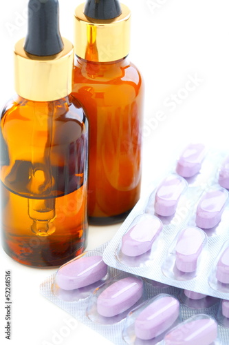 Photo: Anti-aging complex and tablets. Anti-aging complex and tablets.