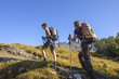 Photo: Zwei Frauen beim Wandern Zwei Frauen beim Wandern