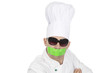 Koch mit lustiger Brille und Kochmütze