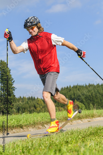 Photo: auf Skirollern unterwegs auf Skirollern unterwegs