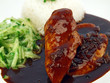 filipino hähnchenbrust adobo