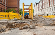 Strassenbau - Strasse aufgerissen - grosse Spundwand