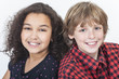 Foto: Interracial Boy & Girl Children Smiling Interracial Boy & Girl Children Smiling