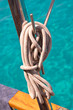 Cordage sur le pont d'un voilier