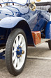 blue car