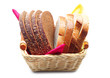 Foto: Wheat and rye bread in a basket Wheat and rye bread in a basket