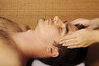 Foto: Guy getting face massage at spa Guy getting face massage at spa
