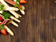 Foto: Spargel, Rhabarber und Erdbeeren Spargel, Rhabarber und Erdbeeren
