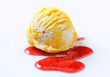Ice cream with raspberry sauce