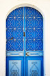 Porte bleue dans un village grec