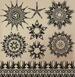 Vektor: A set of patterns in a tattoo style A set of patterns in a tattoo style