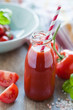 tomatensaft in der flasche