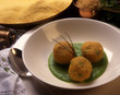 Canederli (Knodel) di grano duro con purea di fave