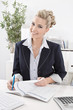Sympathische Junge Dame Im Büro