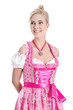 Hübsche junge Frau im Dirndlkleid